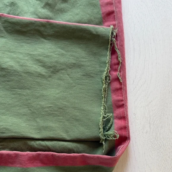 MOTHER Shaker Prep Fray Olive Green Pants with Red Accent Size 27 - Picture 5 of 10